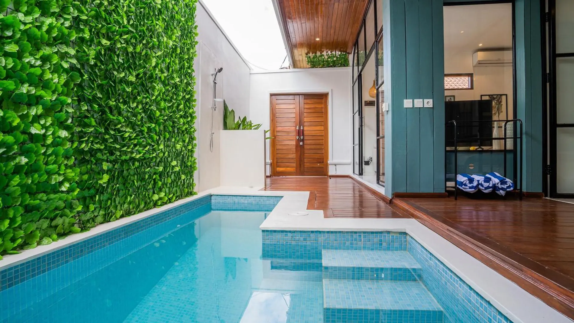 New! Villa Sony 1 - 3Br Villa Next To Legian Beach Seminyak  0*, Seminyak (Bali)