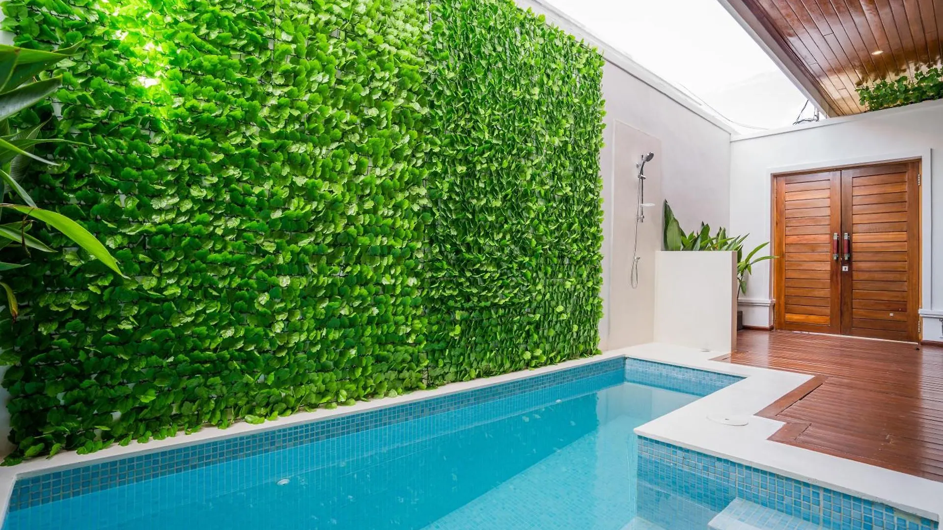 New! Villa Sony 1 - 3Br Villa Next To Legian Beach Seminyak Indonesien