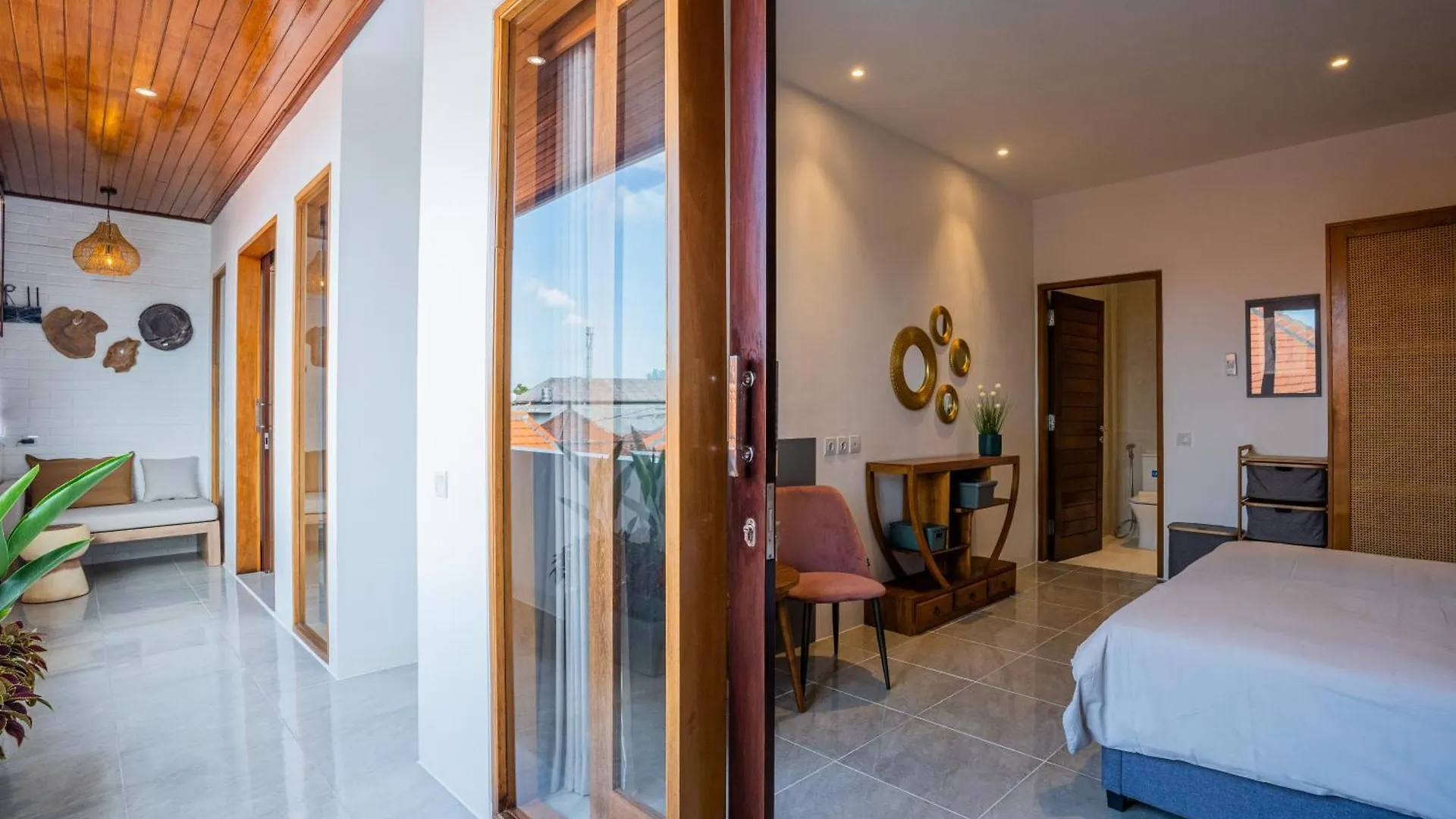 New! Villa Sony 1 - 3Br Villa Next To Legian Beach Seminyak