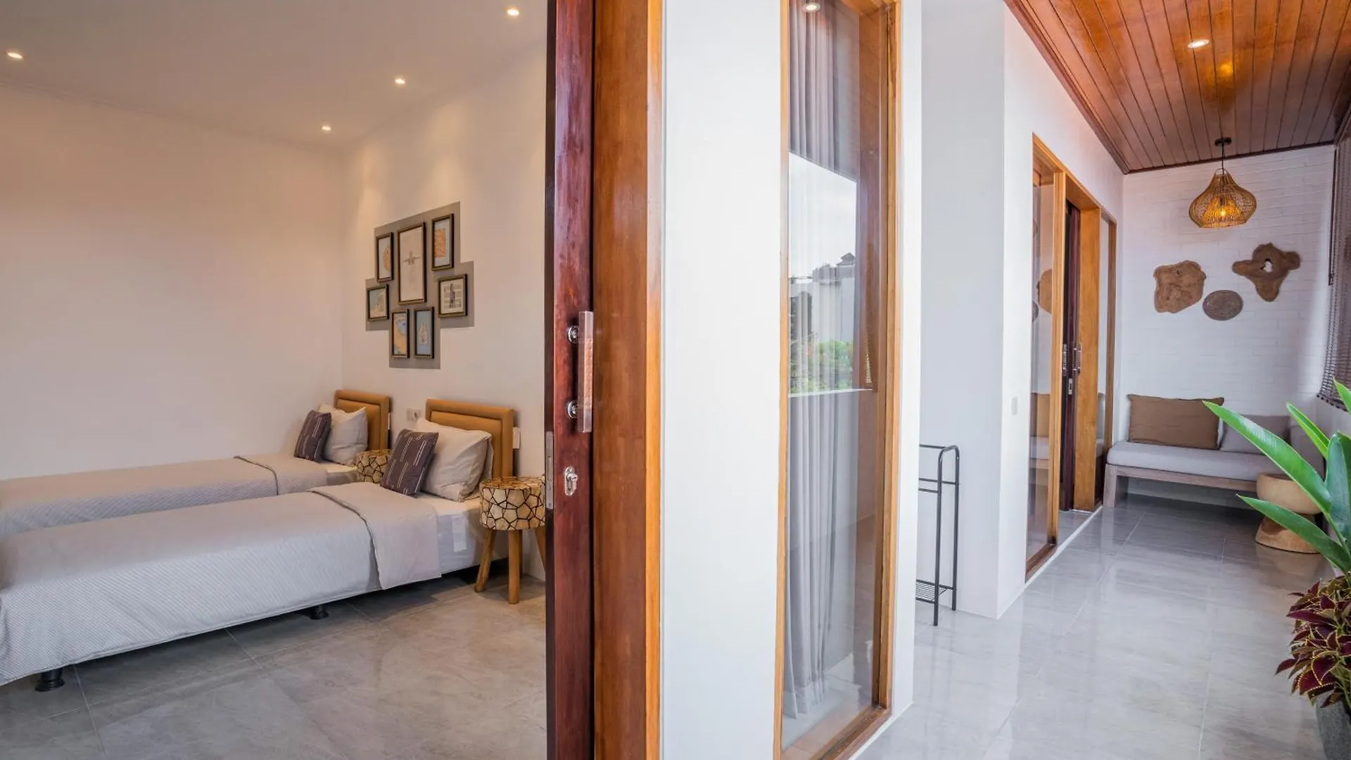New! Villa Sony 1 - 3Br Villa Next To Legian Beach Seminyak Indonesien