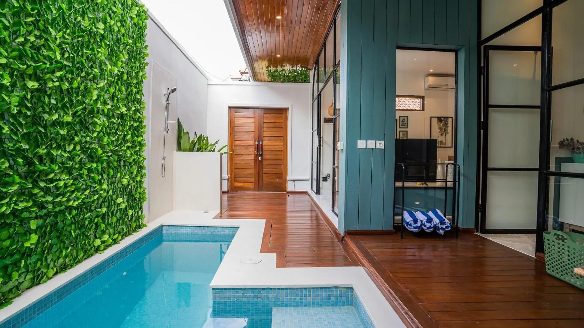 New! Villa Sony 1 - 3Br Villa Next To Legian Beach Seminyak