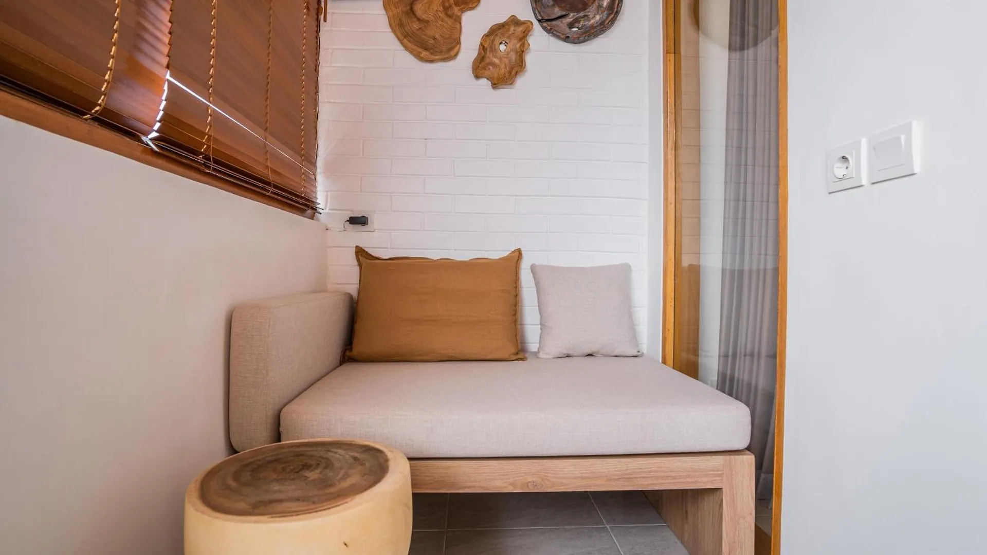 New! Villa Sony 1 - 3Br Villa Next To Legian Beach Seminyak Indonesien