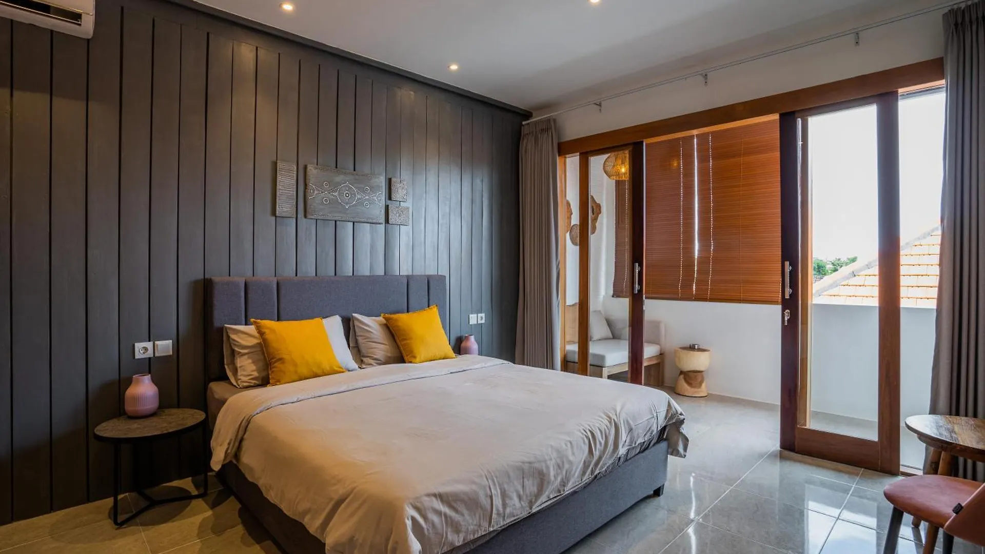 New! Villa Sony 1 - 3Br Villa Next To Legian Beach Seminyak