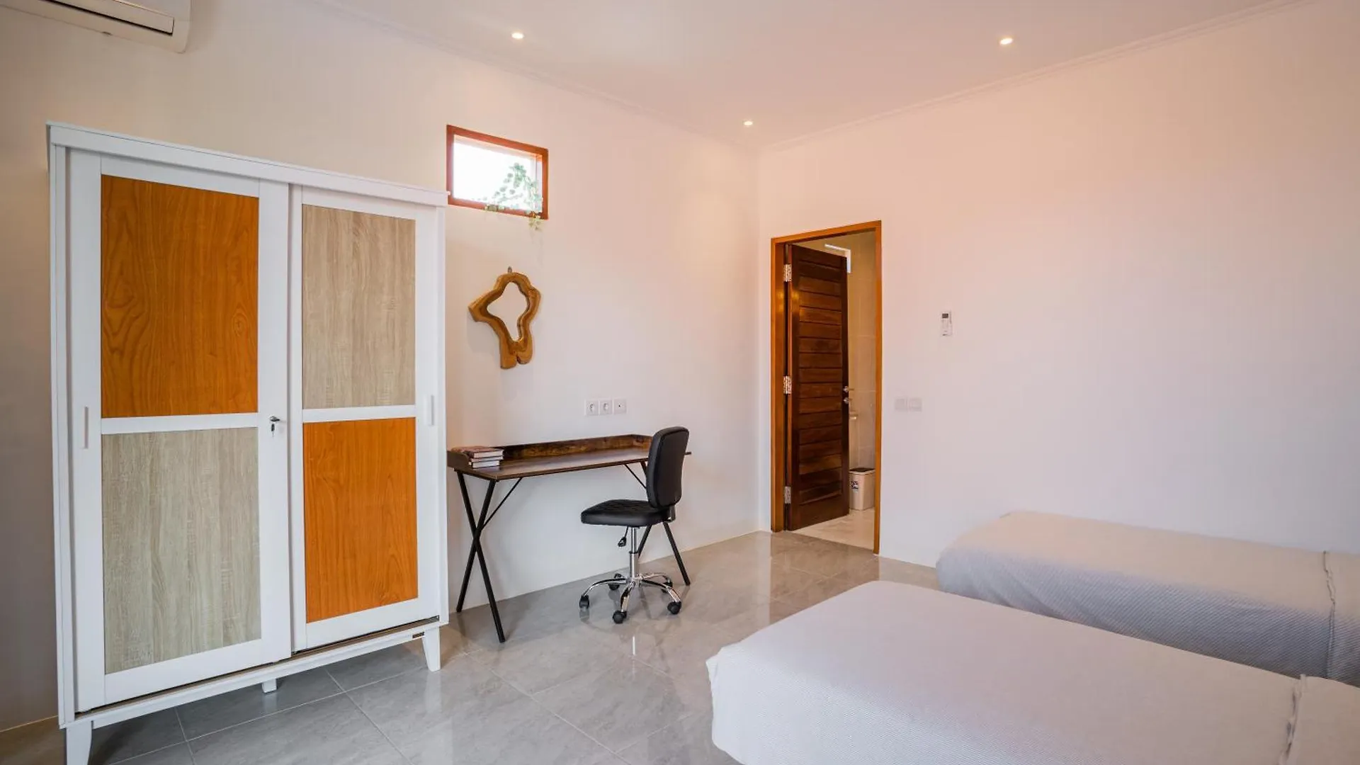 New! Villa Sony 1 - 3Br Villa Next To Legian Beach Seminyak Indonesien